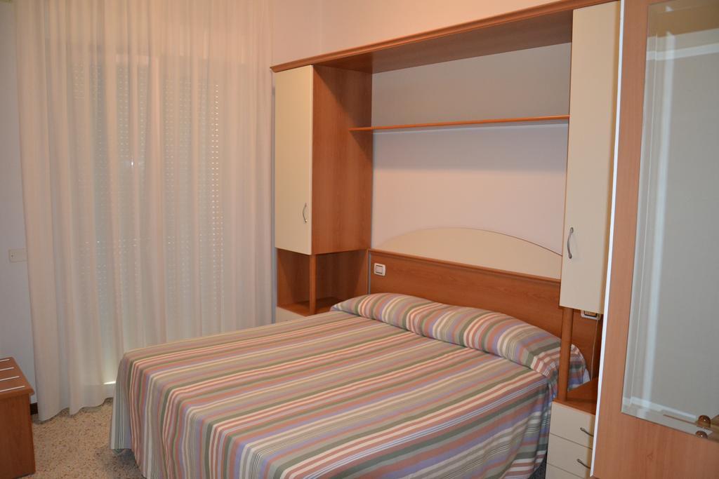Hotel Ariston ミザーノ・アドリアーティコ 部屋 写真